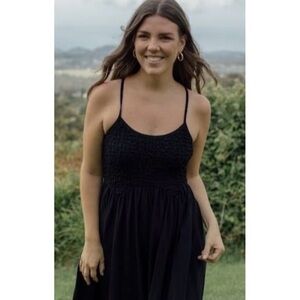 Neuflora Sleeveless Midi Dress Medium Black